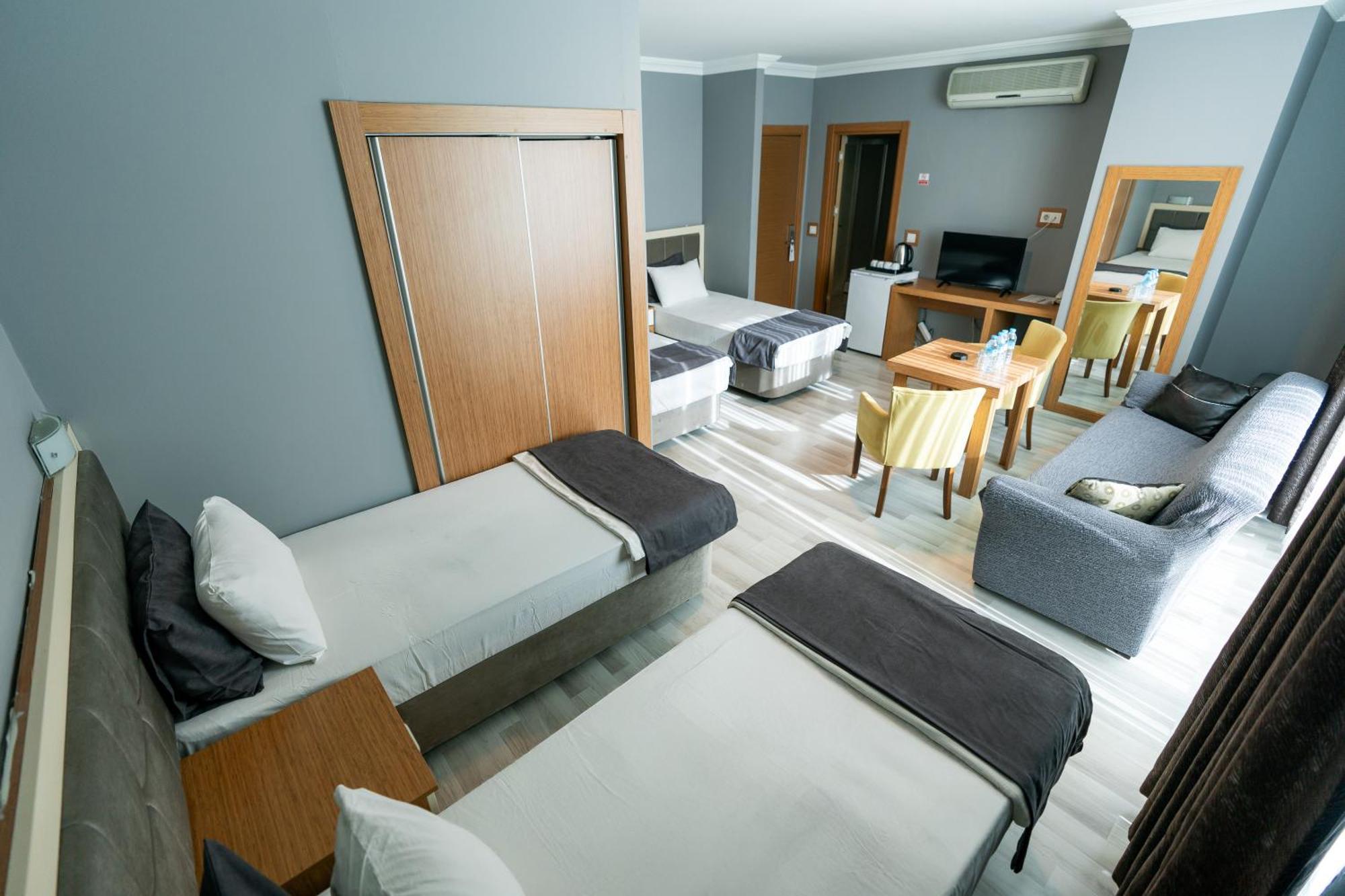 Emsa Palace Hotel Darıca Extérieur photo